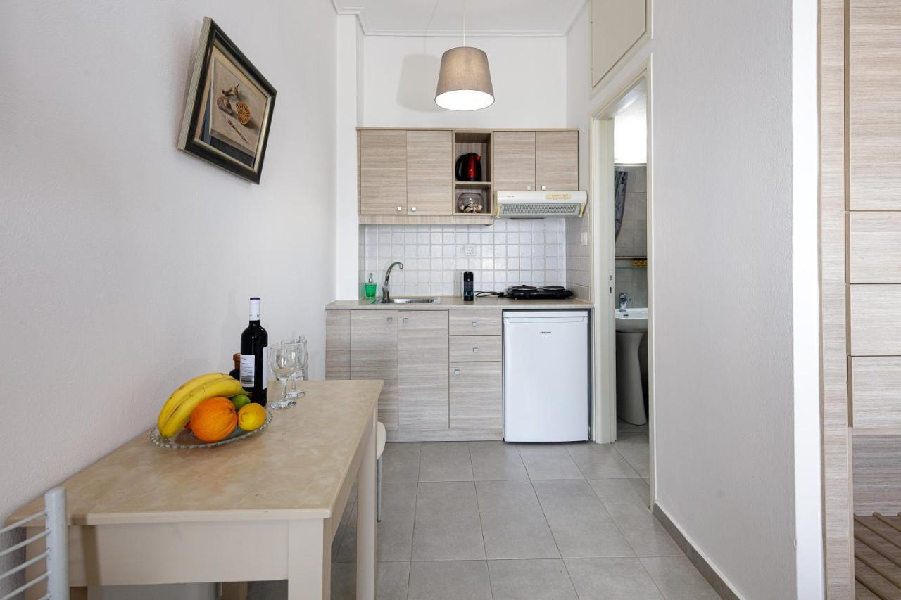 Yiannis Apartments Adelianos Kampos Exterior foto