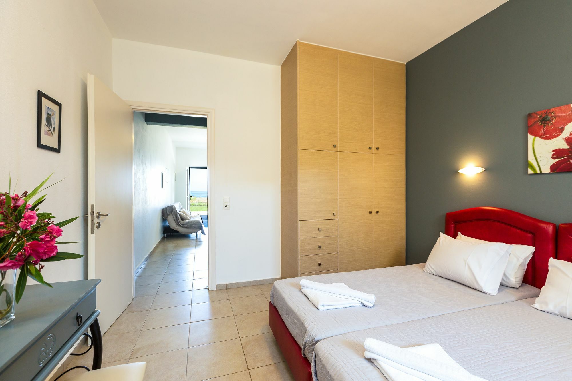 Yiannis Apartments Adelianos Kampos Exterior foto
