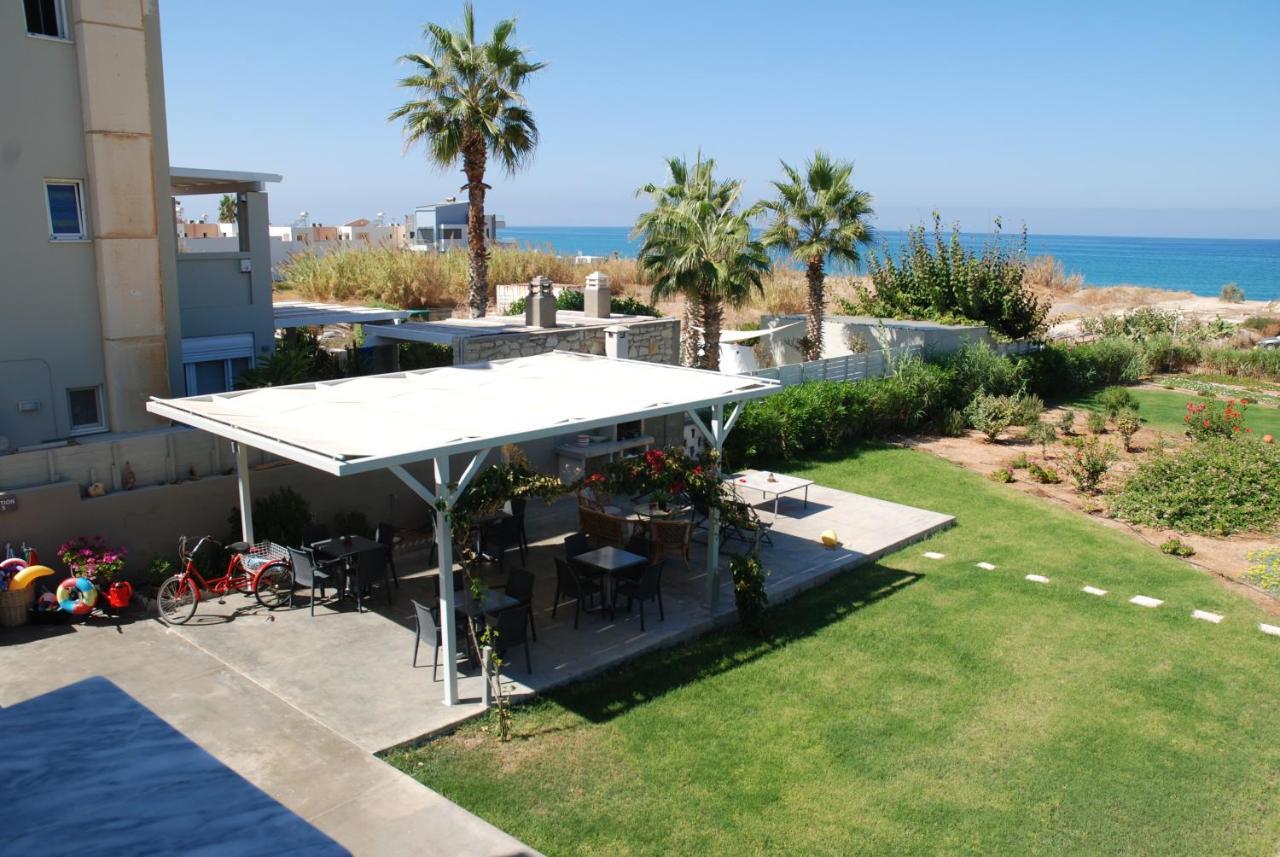 Yiannis Apartments Adelianos Kampos Exterior foto